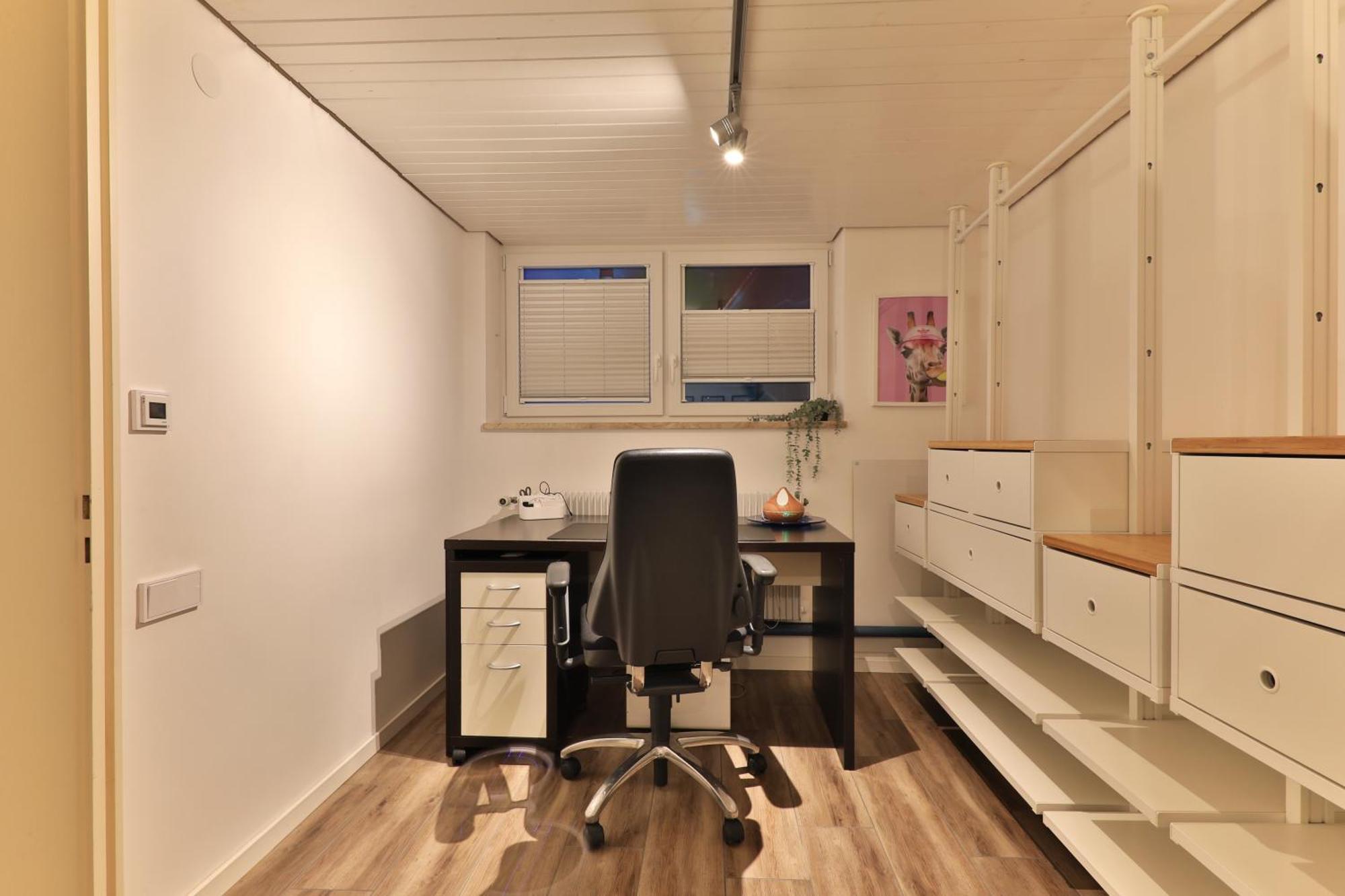 Ferienwohnung Nahe A8 Augsburg Muenchen Ulm Gersthofen Ngoại thất bức ảnh