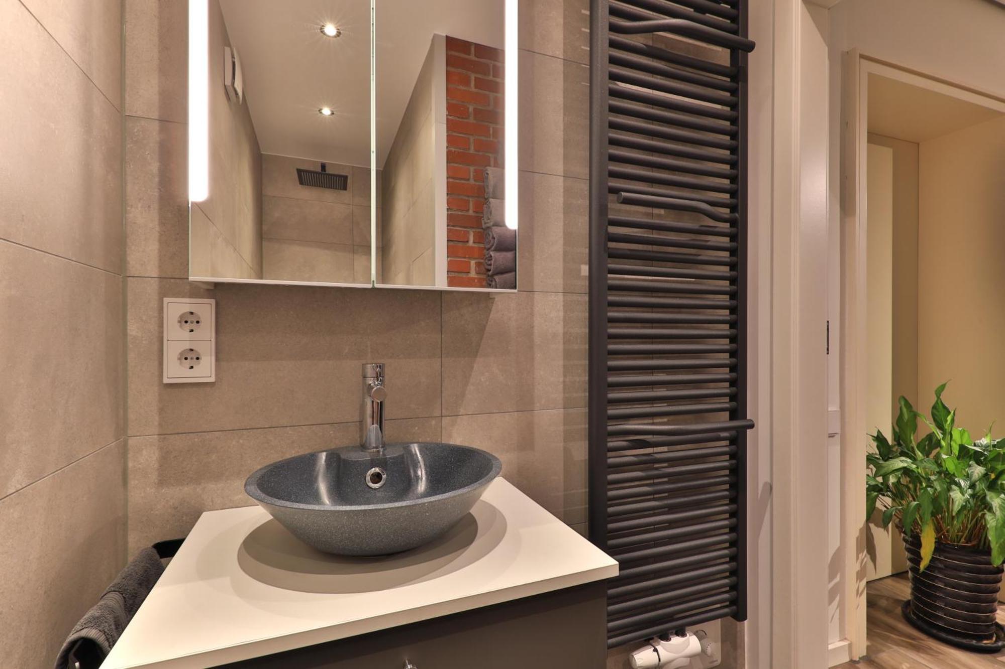 Ferienwohnung Nahe A8 Augsburg Muenchen Ulm Gersthofen Ngoại thất bức ảnh