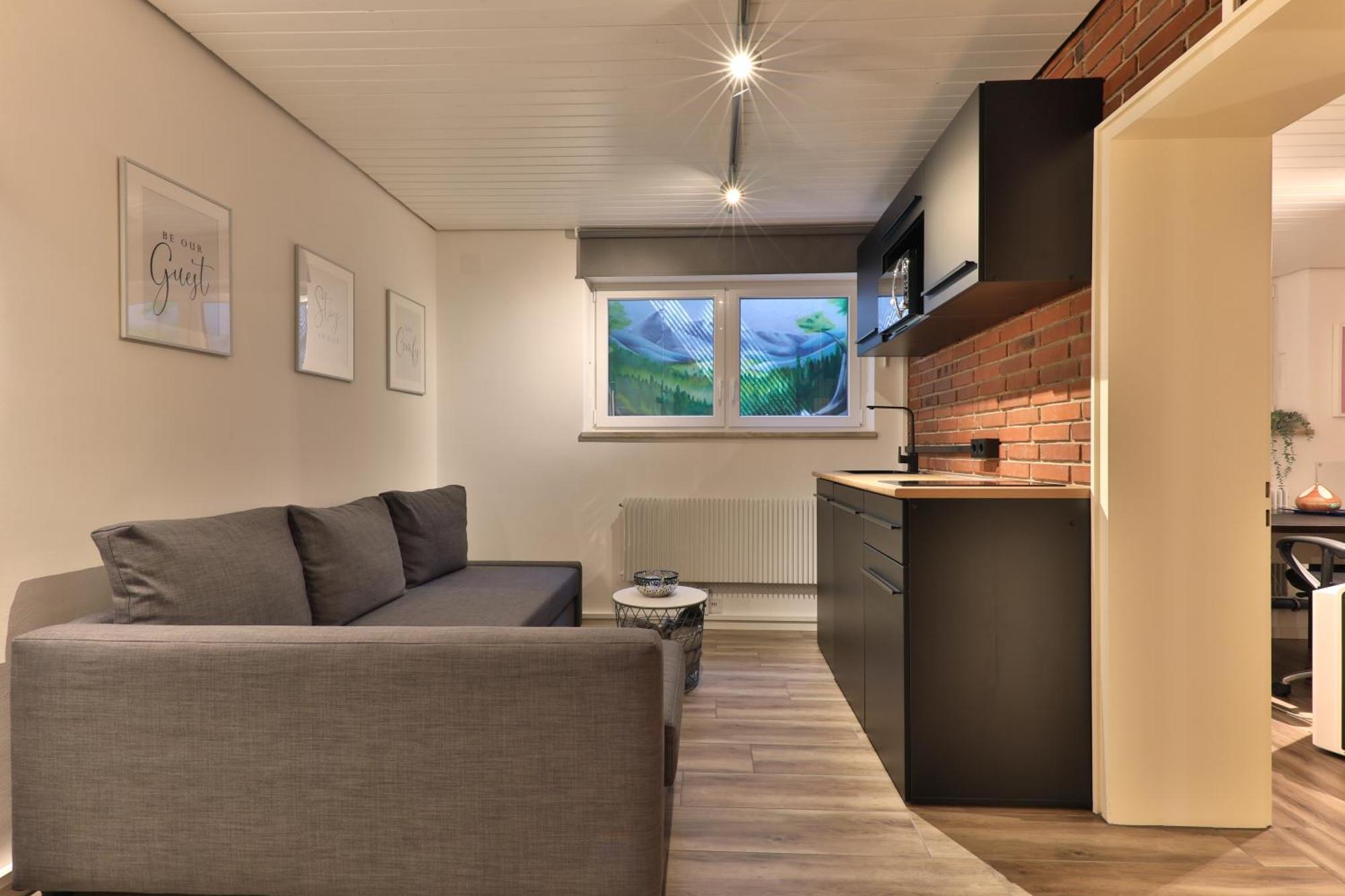 Ferienwohnung Nahe A8 Augsburg Muenchen Ulm Gersthofen Ngoại thất bức ảnh